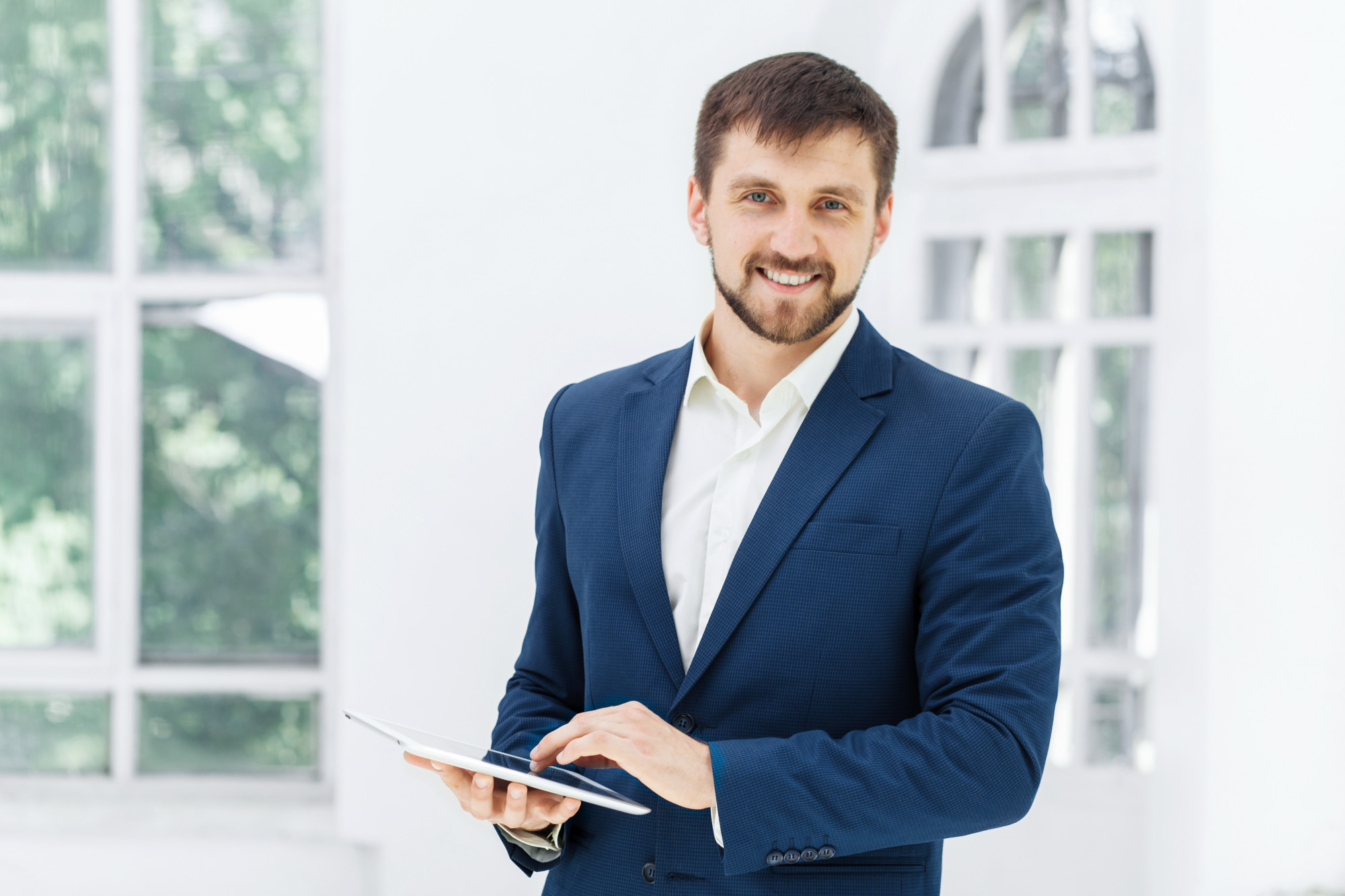 elegant-businessman-office